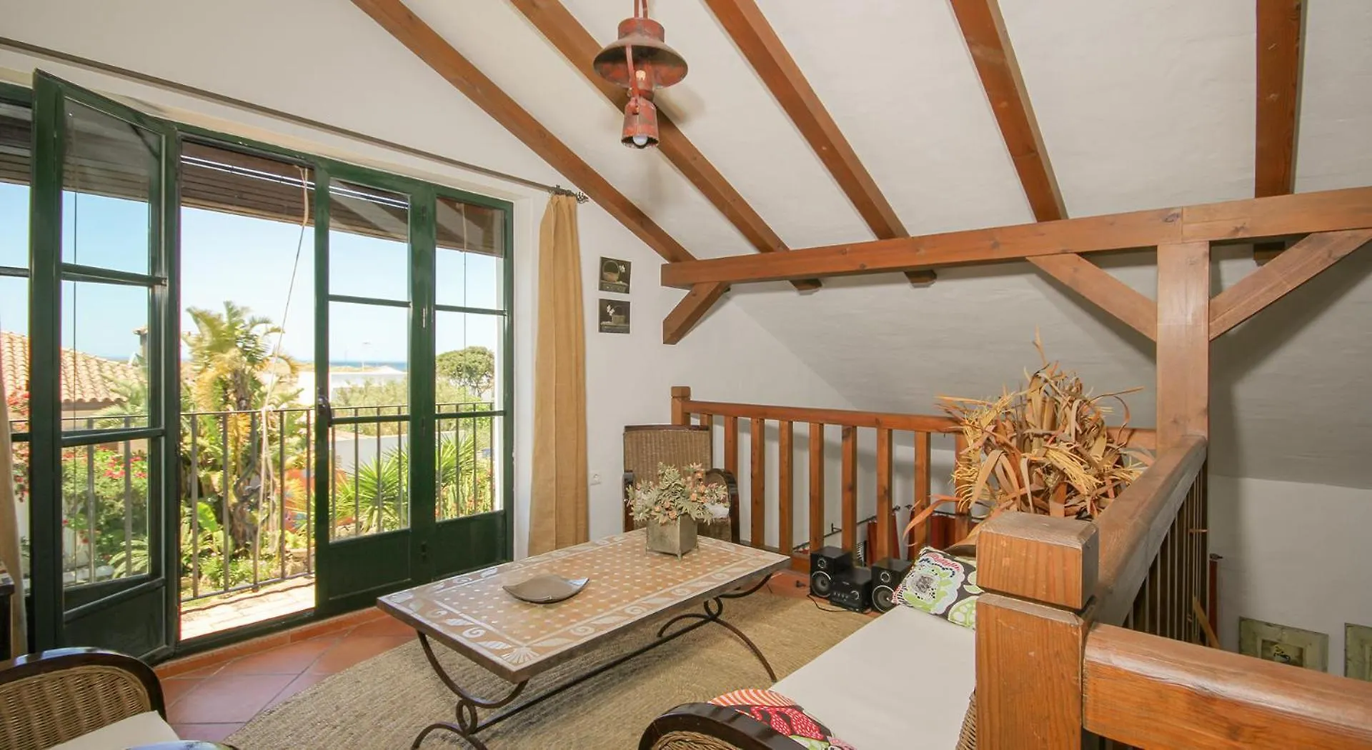 Arteflor Villa With Beautiful Garden At 200M From The Beach El Palmar  Spain